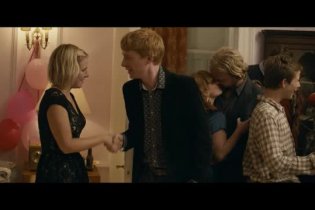 Trailer - About Time