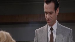 Clip - Tutti pazzi per Rose