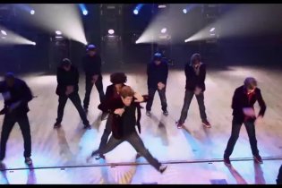 Featurette Esclusiva - Voices