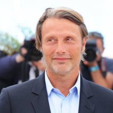 Michael Kohlhaas: un intenso primo piano di Mads Mikkelsen catturato durante il photocall di Cannes 2013