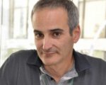 Olivier Assayas racconta la mafia di Chicago con 'Hubris'