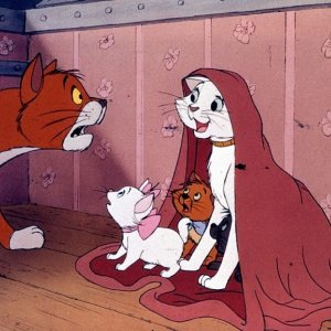 Gli Aristogatti: una divertente e colorata scena del film