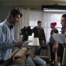 The Butterfly Room - La stanza delle farfalle: Barbara Steele insieme al regista Jonathan Zarantonello sul set