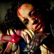 Tulpa: una sanguinolenta immagine tratta dal film