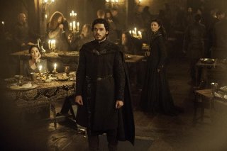 Il trono di spade: Richard Madden, Oona Chaplin e Michelle Fairley in una scena di The Rains of Castamere