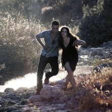 Salvo: Sara Serraiocco e Saleh Bakri fuggono in una scena del film