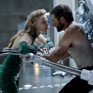 Wolverine: L'immortale, Svetlana Khodchenkova in un faccia a faccia con Hugh Jackman