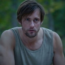The East: Alexander Skarsgård nei panni di Benji in una scena del film