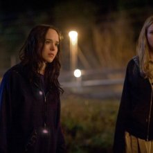The East: Ellen Page in una scena del thriller insieme a Brit Marling