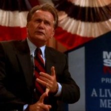 West Wing: Martin Sheen in una scena de L'attentato, finale della prima stagione dello show di Aaron Sorkin