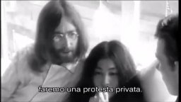 Clip 'John e Yoko in luna di miele' - U.S.A. contro John Lennon