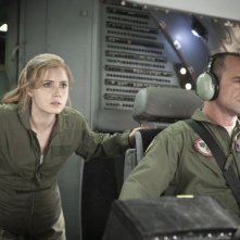 L'uomo d'acciaio: Amy Adams insieme a Christopher Meloni in una scena del film
