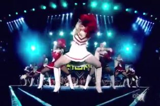 Trailer - Madonna: The MDNA Tour