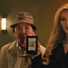 R.I.P.D.: Marisa Miller e James Hong in una scena