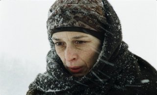 Alma Prica in una scena del film Halima's Path