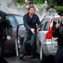 World War Z: Brad Pitt in una scena del film di Marc Forster
