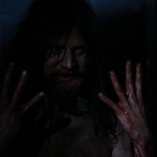 ESP 2: Fenomeni paranormali: Sean Rogerson in una paurosa scena del film