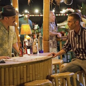 Dexter: Desmond Harrington e David Zayas nell'episodio Every Silver Lining