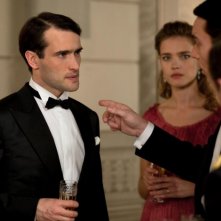 Ed Stoppard è Adrien nel dramma francese Belle du Seigneur