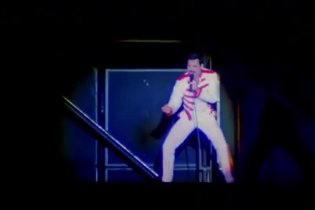 Clip 3 - Hungarian Rhapsody: Queen Live In Budapest