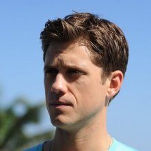 Graceland: Aaron Tveit nel pilot della serie