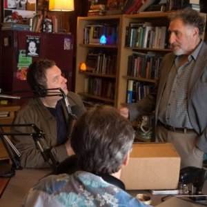 Maron: Judd Hirsch, Jeff Garlin e Marc Maron in una scena della serie