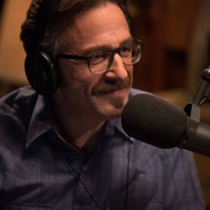 Maron: Marc Maron in una scena della serie