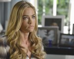 Denise Richards shock: accuse di violenza domestica all’ex marito, ottenuto un ordine restrittivo