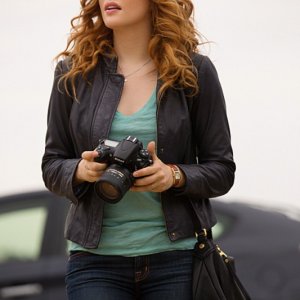 Under the Dome: Rachelle Lefevre in una foto del pilot della serie