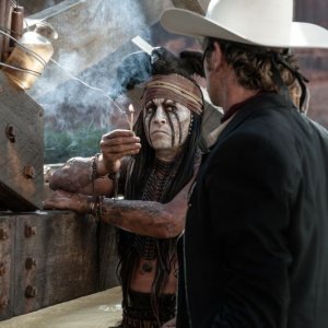 The Lone Ranger: Johnny Depp insieme a Armie Hammer in un'immagine del film