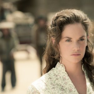 The Lone Ranger: Ruth Wilson nei panni di Rebecca in un primo piano tratto dal film