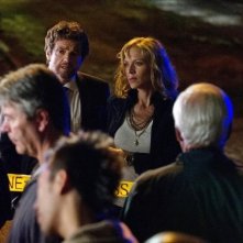 Motive: Kristin Lehman, Louis Ferreira e Joey McIntyre in una scena della serie
