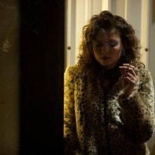 Radha Mitchell in una scena di The Frozen Ground