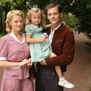 Mélanie Thierry in Pour une femme con Nicolas Duvauchelle