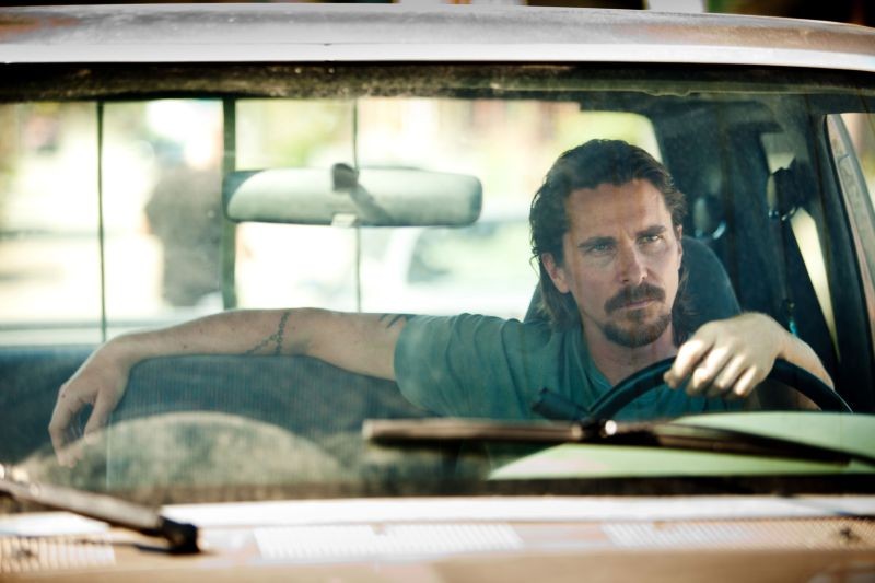 Out of the Furnace: Christian Bale alla guida del suo furgone