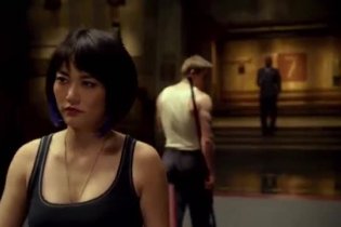 Clip 'E' un dialogo, non una lotta' - Pacific Rim