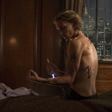 Shadowhunters - città di ossa: Jamie Campbell Bower nei panni di Jace in una scena