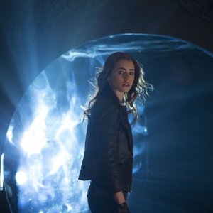 Shadowhunters - Città di ossa: Lily Collins nel ruolo di Clary in una scena del fantasy