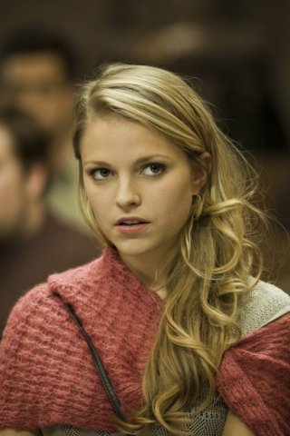 Starbuck: Sarah-Jeanne Labrosse in una scena del film nei panni di Julie
