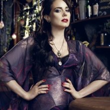 Defiance: Mia Kirshner in una foto promozionale