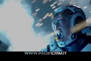 Spot 'Siamo la resistenza' - Pacific Rim