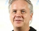Tim Robbins in Welcome to Me