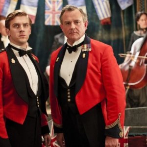 Downton Abbey: Hugh Bonneville e Dan Stevens nella premiere della stagione 2