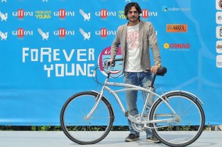 Marco Bocci in bicicletta a Giffoni Experience 2013