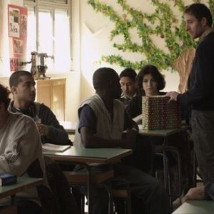 La mia classe: Valerio Mastandrea nei panni del professore in una scena del film