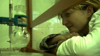 Con il fiato sospeso: Alba Rohrwacher in una scena del film