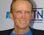 Sons of Anarchy: Peter Weller guest star