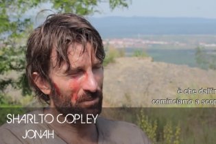 Featurette esclusiva 'Story' - Open Grave