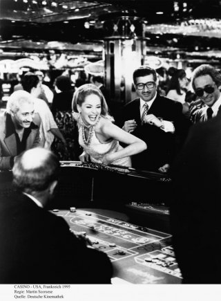 Una splendida immagine di Sharon STone durante le riprese di Casinò