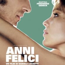 Anni felici: Kim Rossi Stuart e Micaela Ramazzotti nella locandina del film